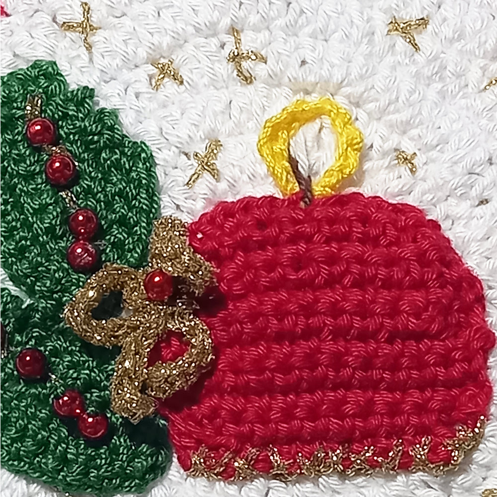 Presina di Natale bianca con candela ad uncinetto 13.5 cm