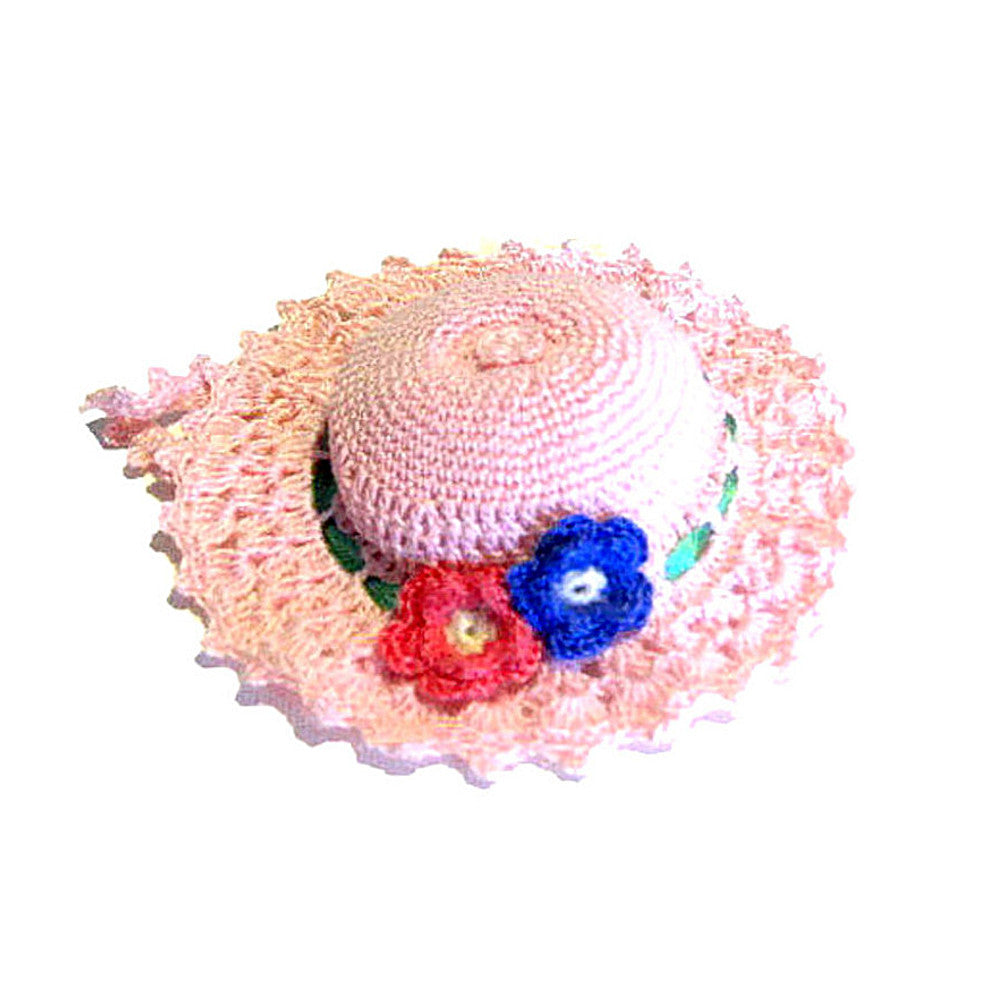 Puntaspilli cappellino rosa con fiori ad uncinetto 12 cm